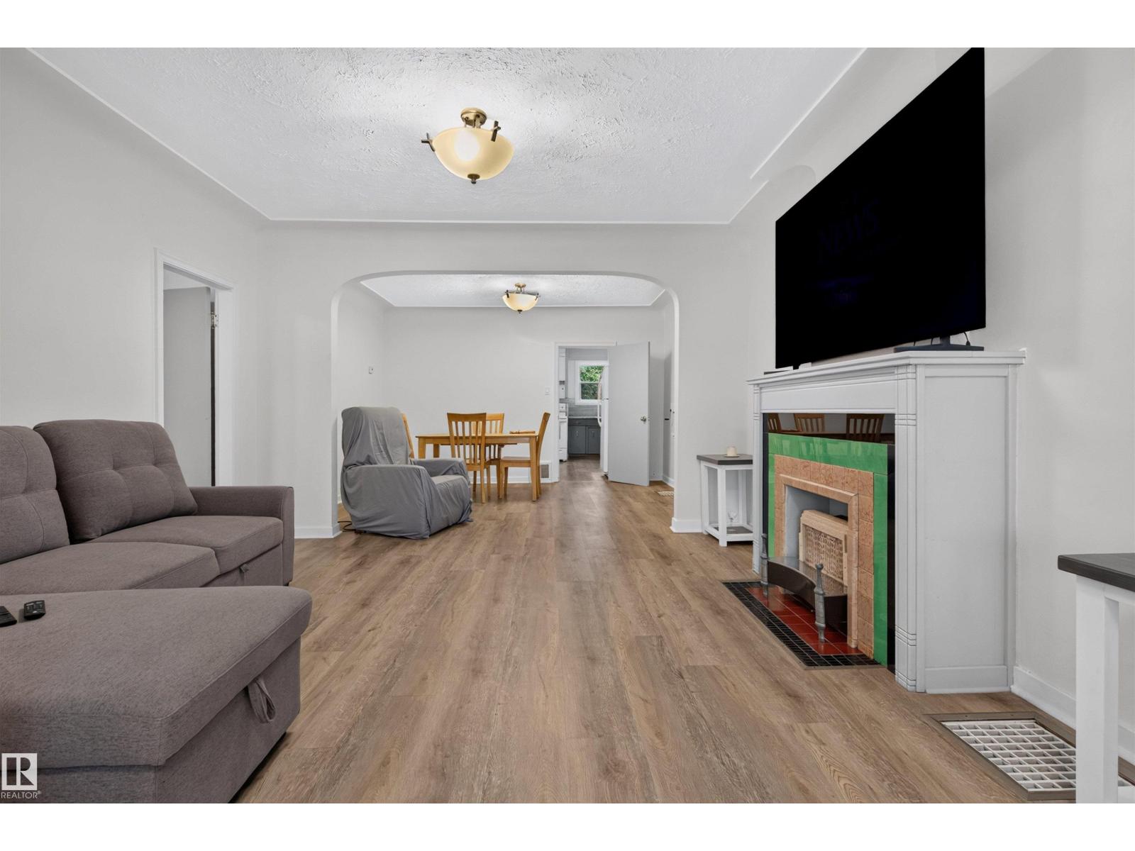 11431 88 ST NW - Image 6