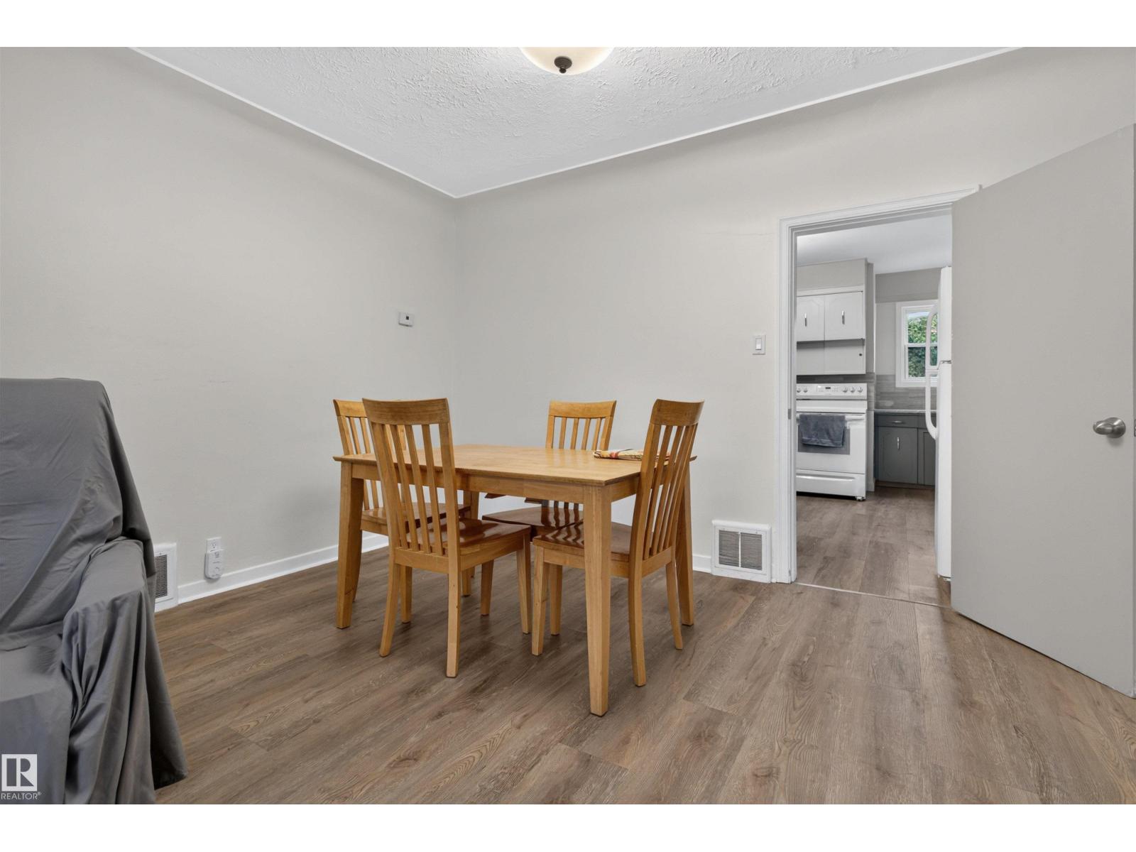 11431 88 ST NW - Image 8