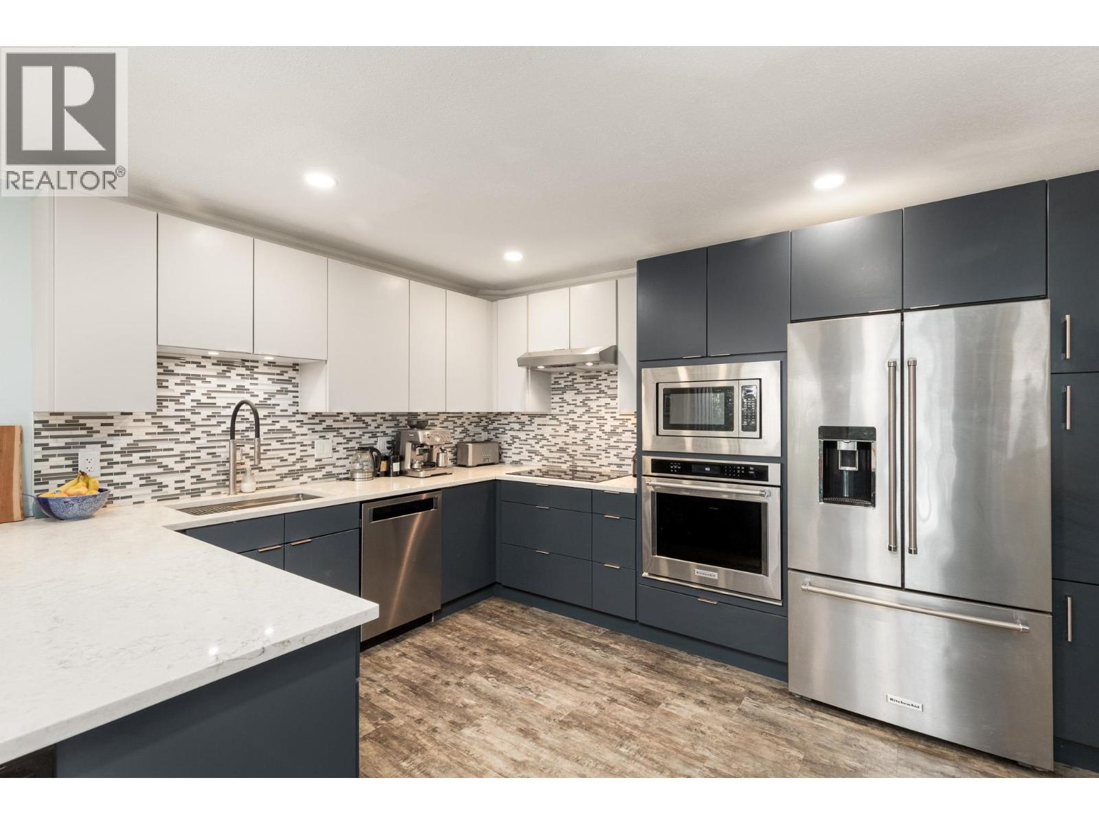 6 1158 CARMEL PLACE, Squamish — photo 7