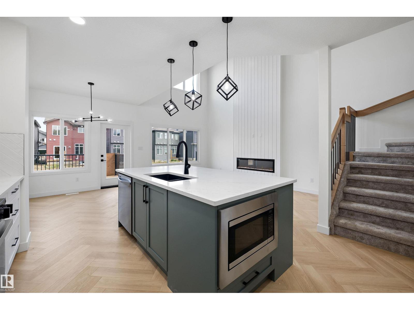 1778 Crossbill LO NW - 2