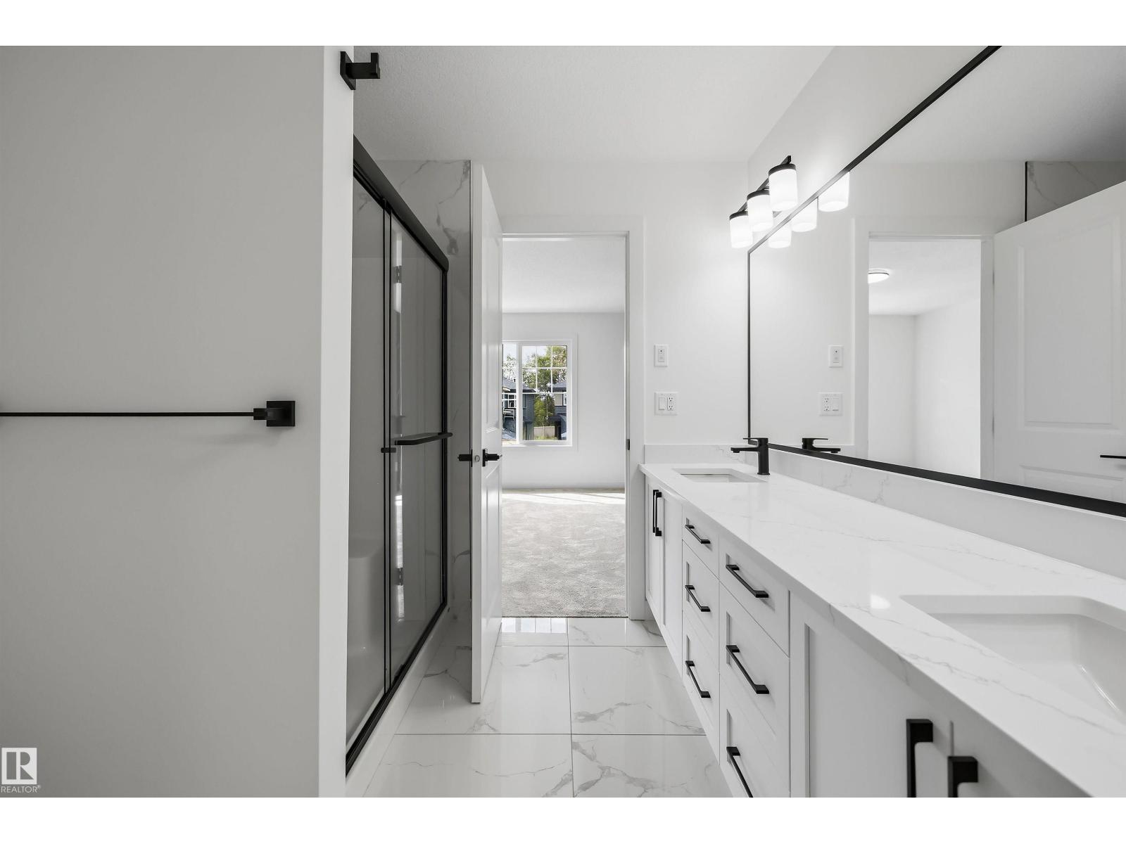[private address] - Image 21