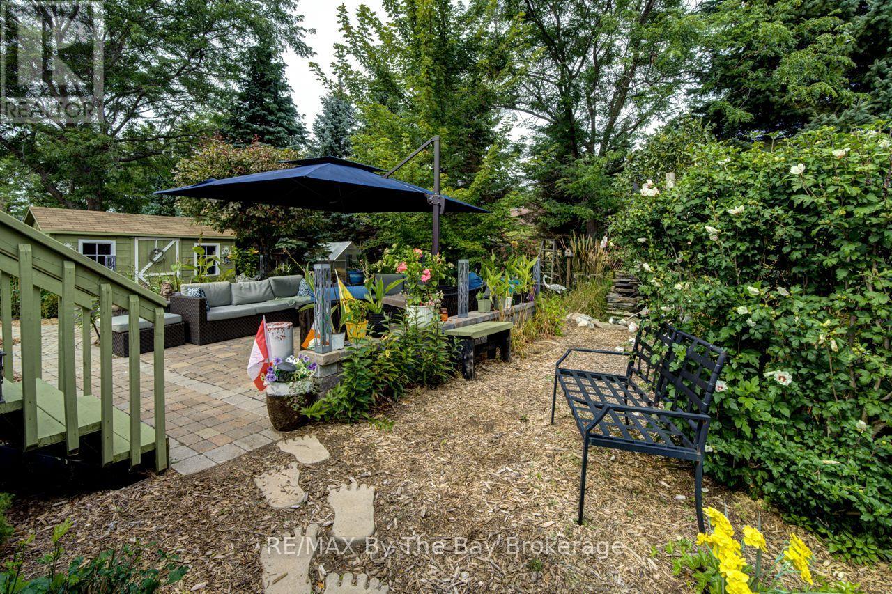 9 CRANBERRY HEIGHTS - 34