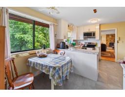 34757 Moffat Avenue, Mission, BC V2V6R6 Photo 9