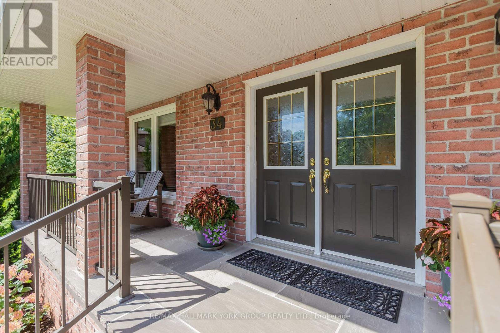34 AMBERGLEN COURT, East Gwillimbury (Holland Landing) — photo 8