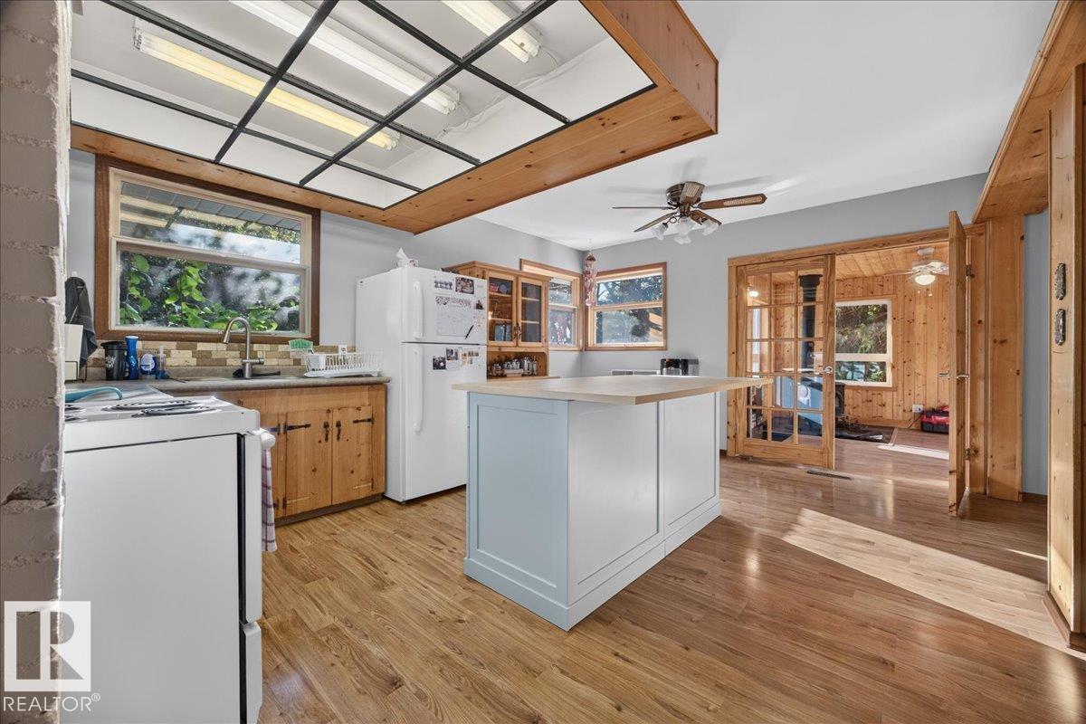 Property photograph 3 for MLS E4507713