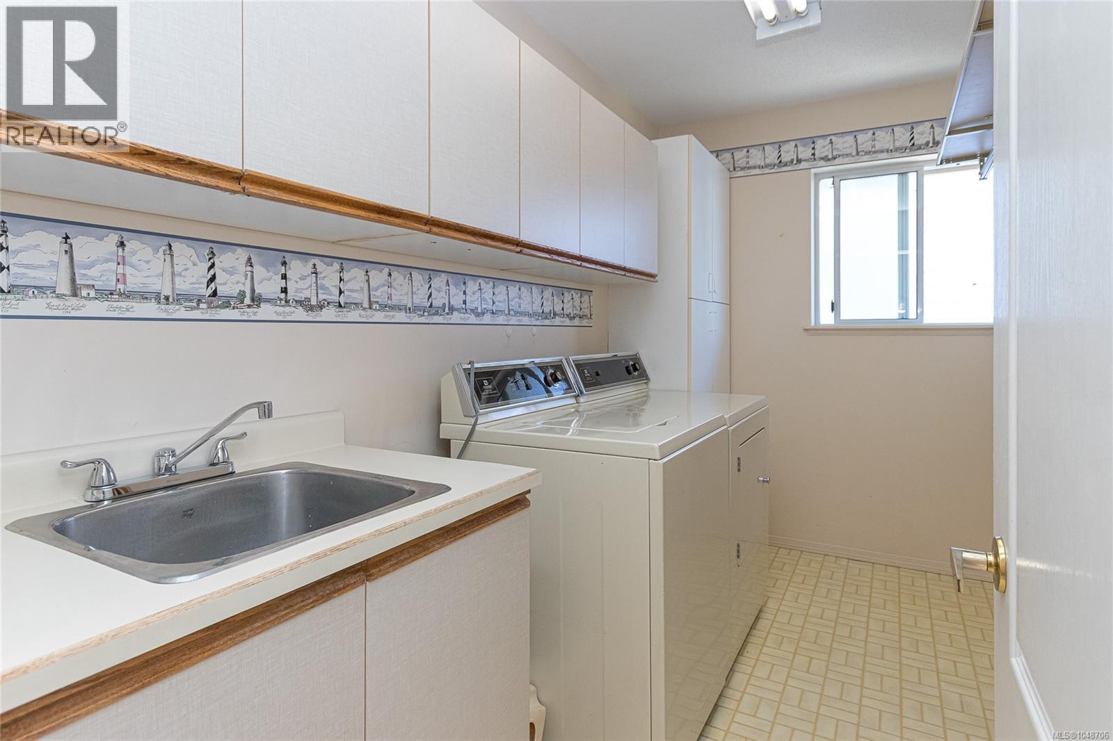 3661 Ridge Lane - 32