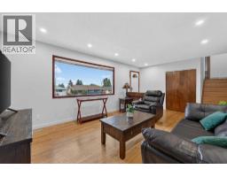 Bedroom - 1032 Mayland Drive Ne, Calgary, AB T2E6C6 Photo 6