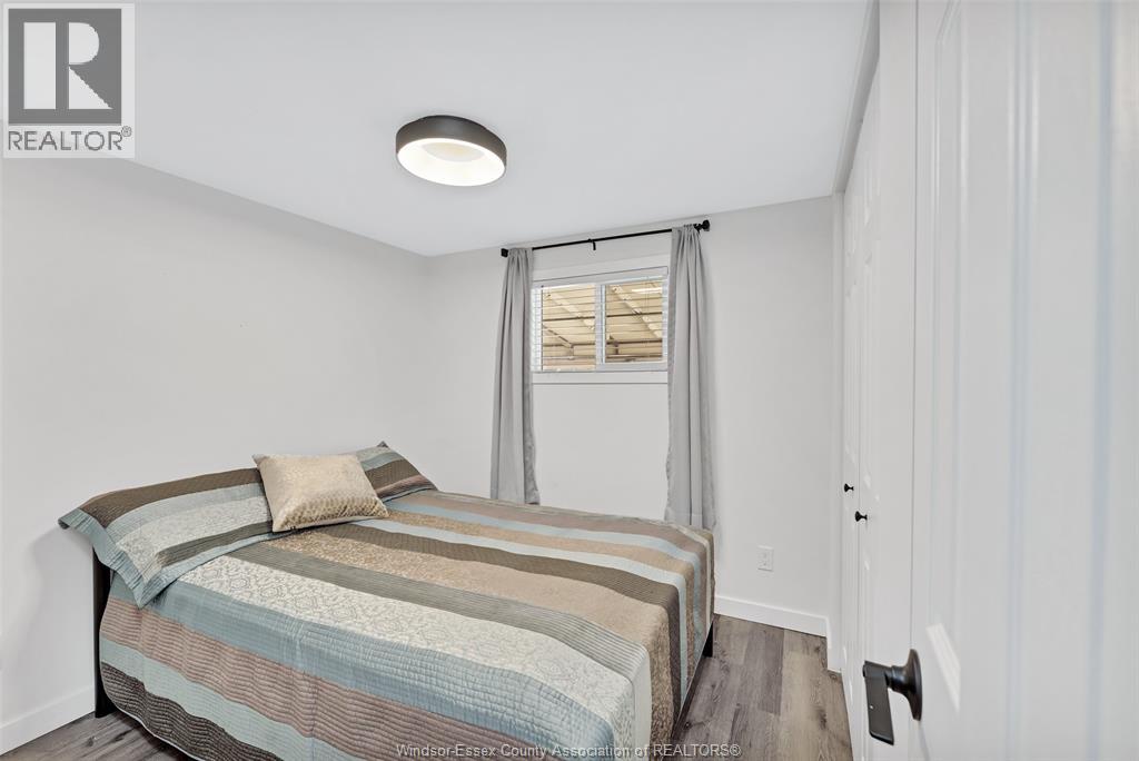 3 ROBIN CRESCENT - Image 18
