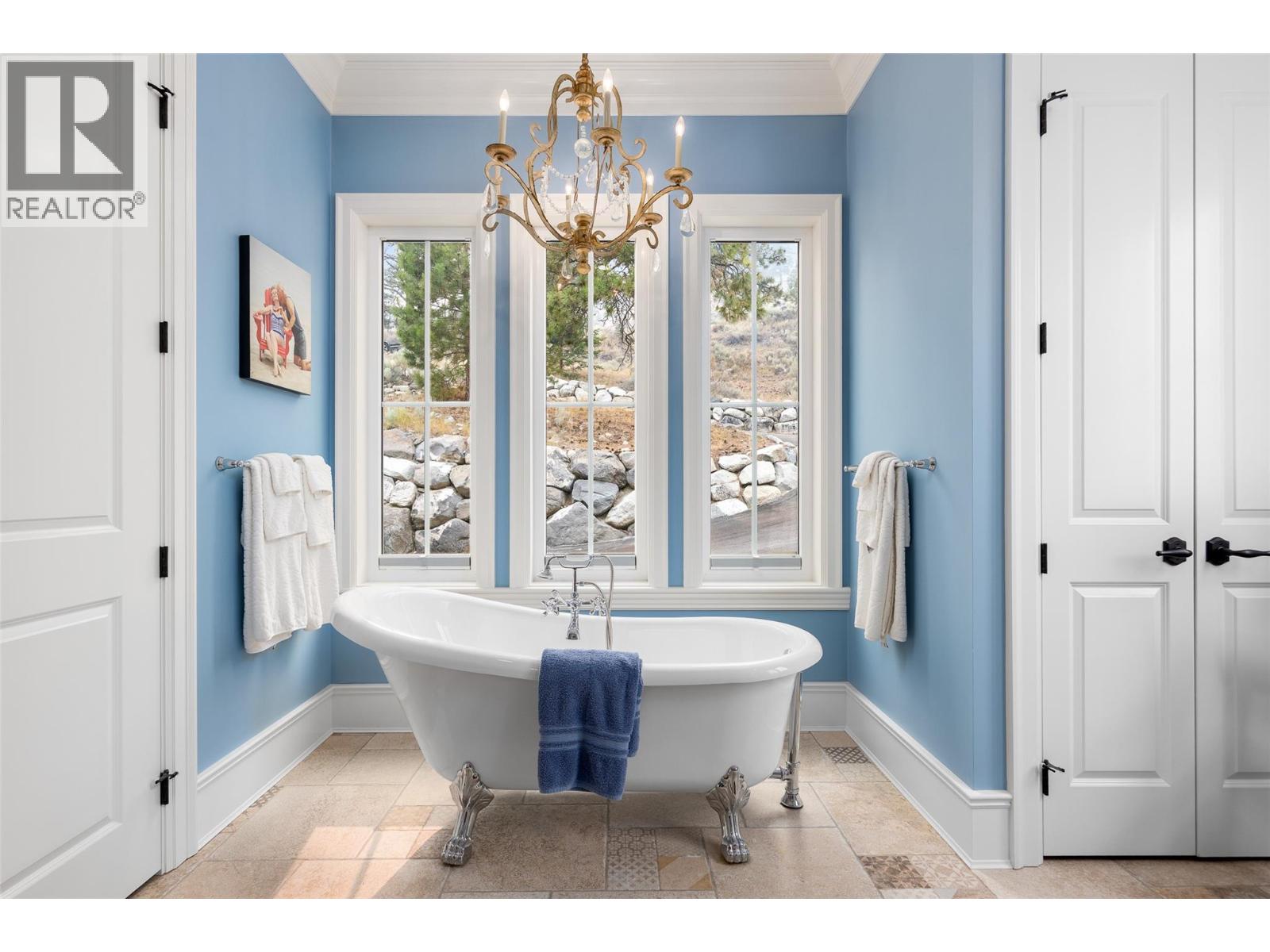 6688 Monck Park Road - Image 35