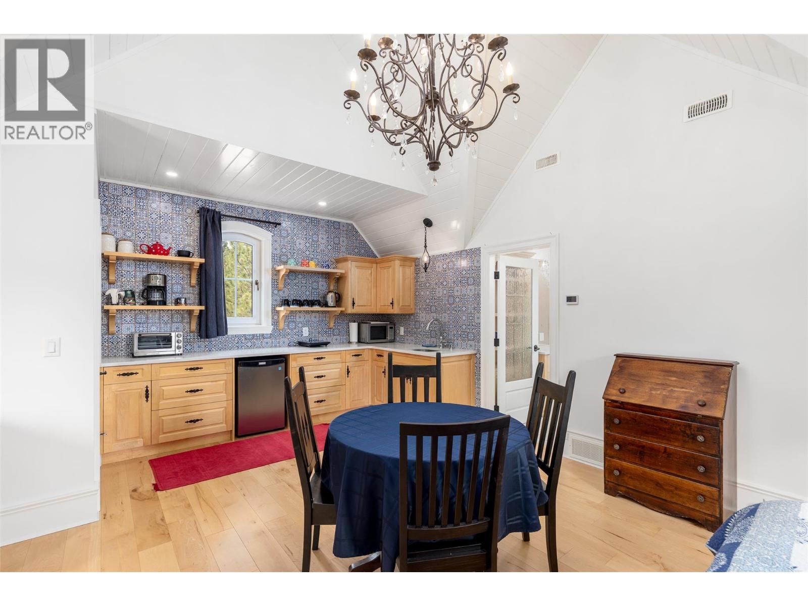 6688 Monck Park Road - Image 73