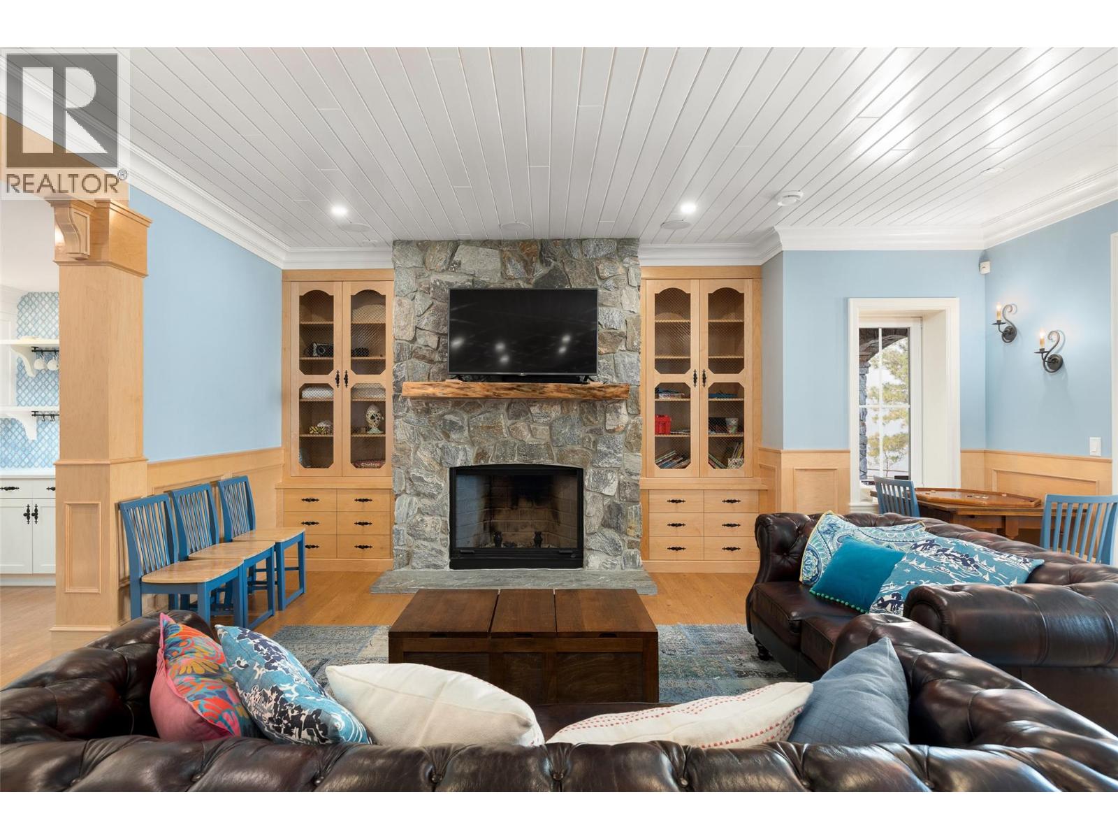 6688 Monck Park Road - Image 61