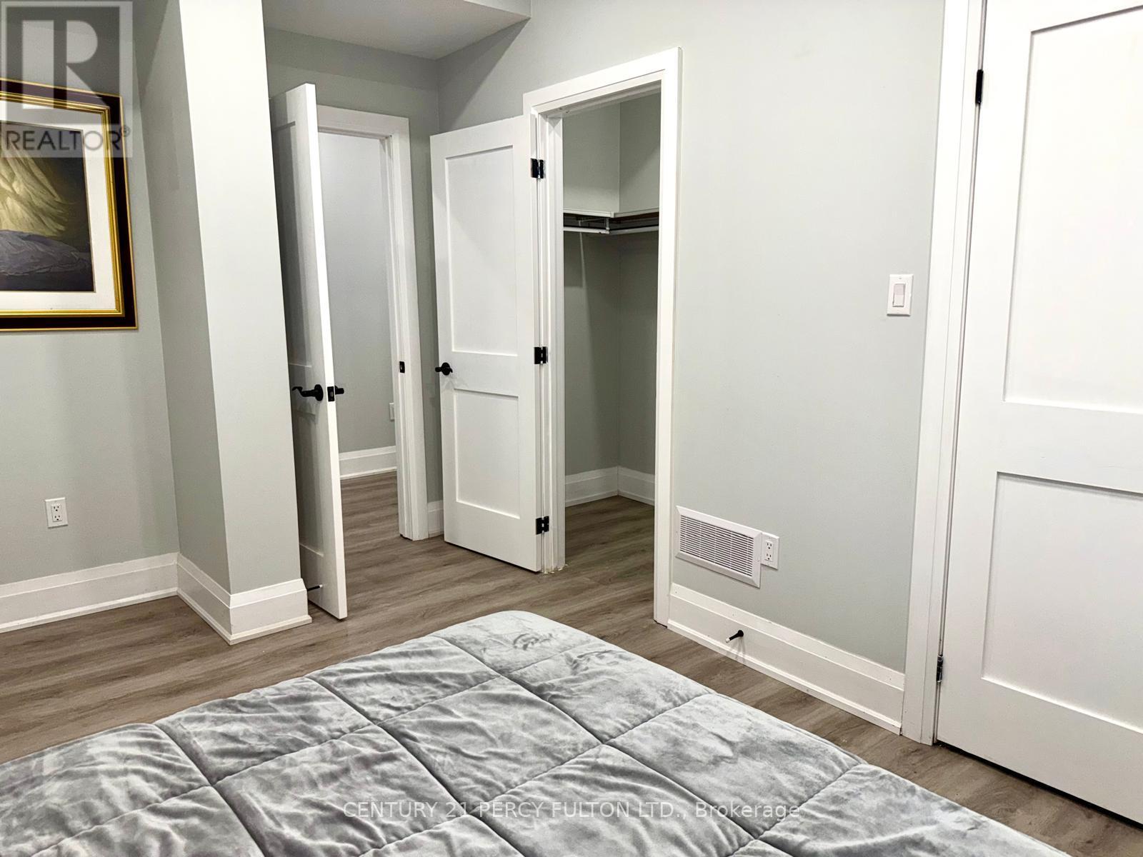 12 Chesney Crescent — photo 14