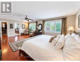 32 Lake Forest Drive, Richmond Hill, ON L4E0B2 Photo 21