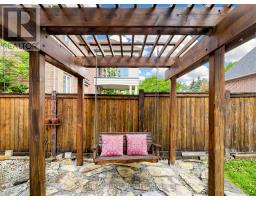 32 Lake Forest Drive, Richmond Hill, ON L4E0B2 Photo 39