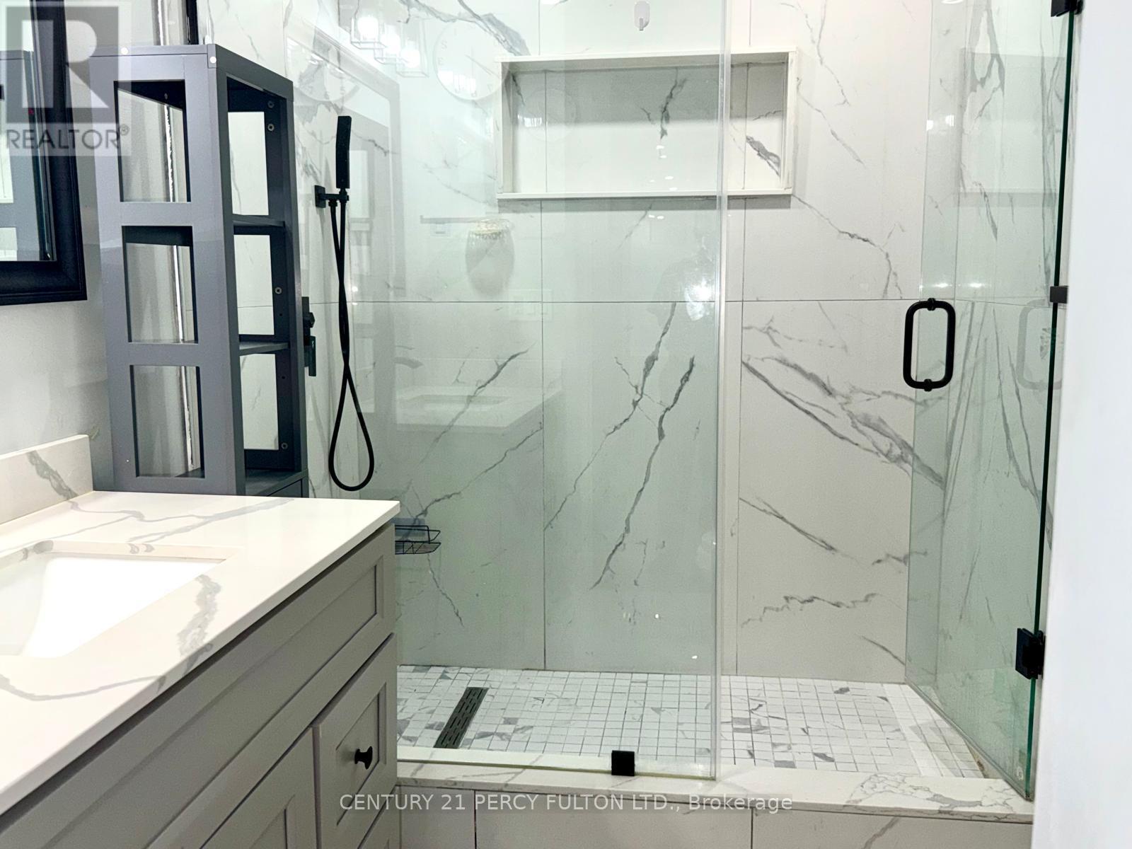 12 Chesney Crescent — photo 15