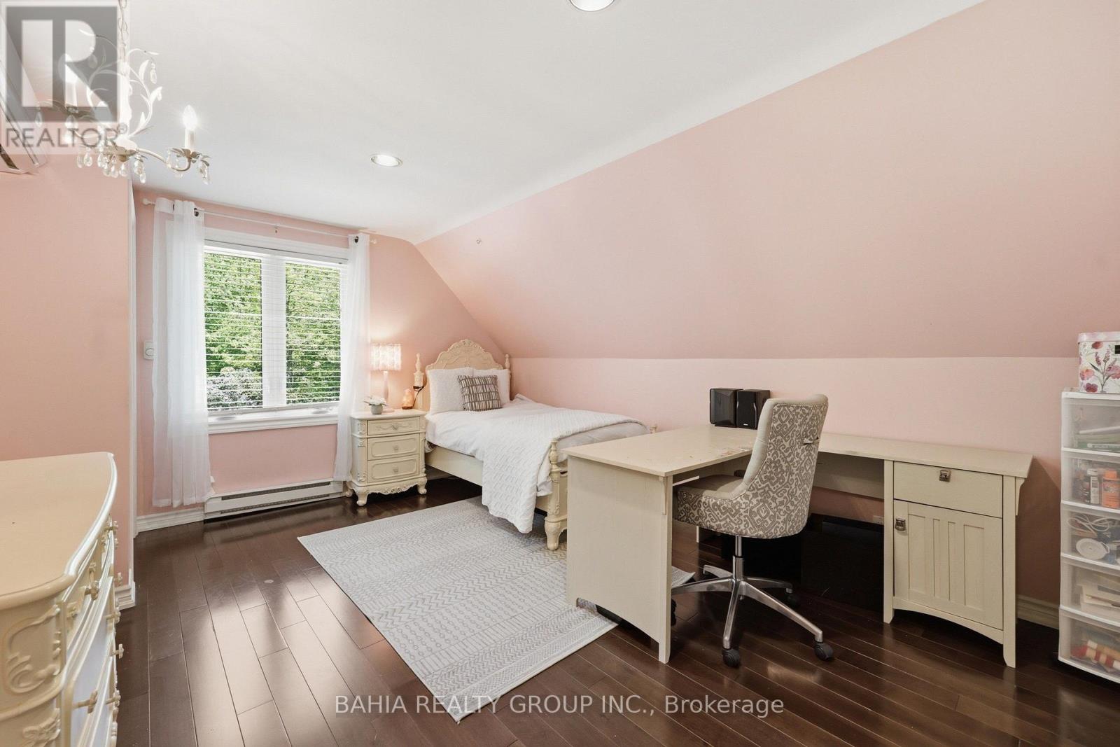 8663 WOOD CLOSE - Image 31