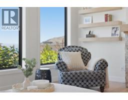 3pc Ensuite bath - 325 Rue Cheval Noir, Kamloops, BC V1S0G2 Photo 8