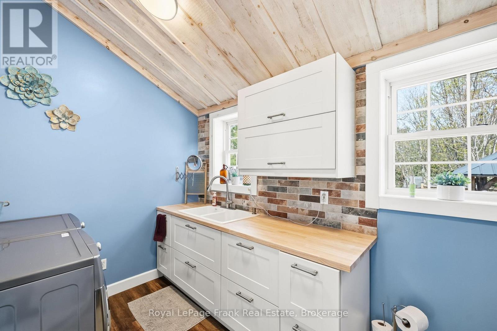 103 MCDONALD ROAD - Image 9