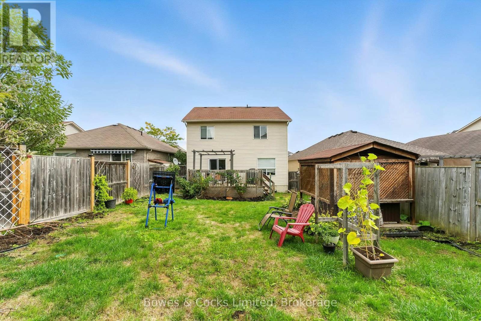 210 FARRIER CRESCENT - Image 40