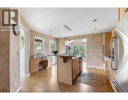 Kitchen - 1936 Lakeshore Road 123, Woodslee, ON N0R1V0 Photo 12