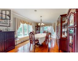 32 London Road thumbnail 10
