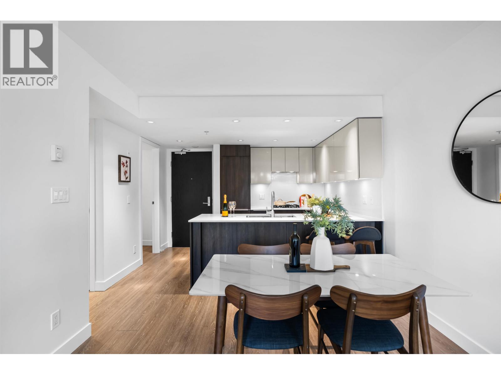 211 1588 E HASTINGS STREET, Vancouver — photo 8