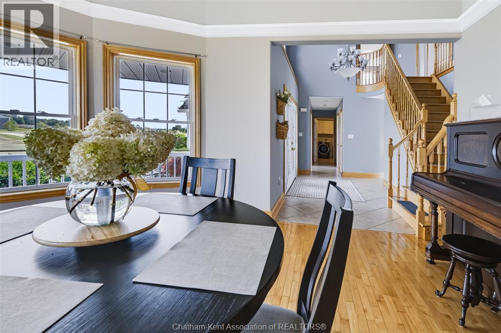 1951 Brigden ROAD - 11