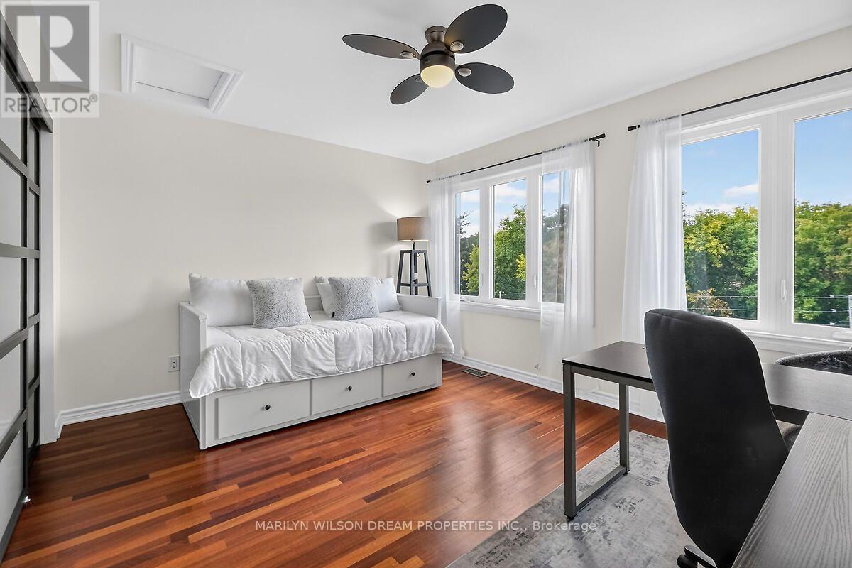 190 HAWTHORNE AVENUE - 30