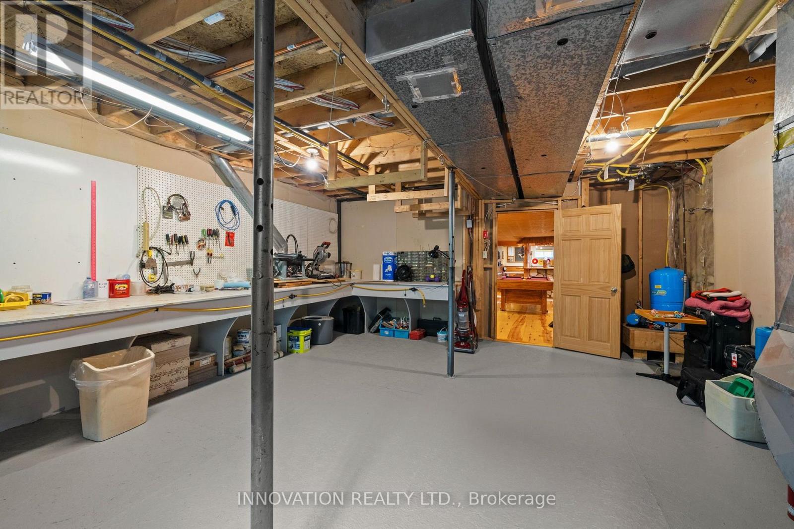 956 BAYVIEW DRIVE - Image 28