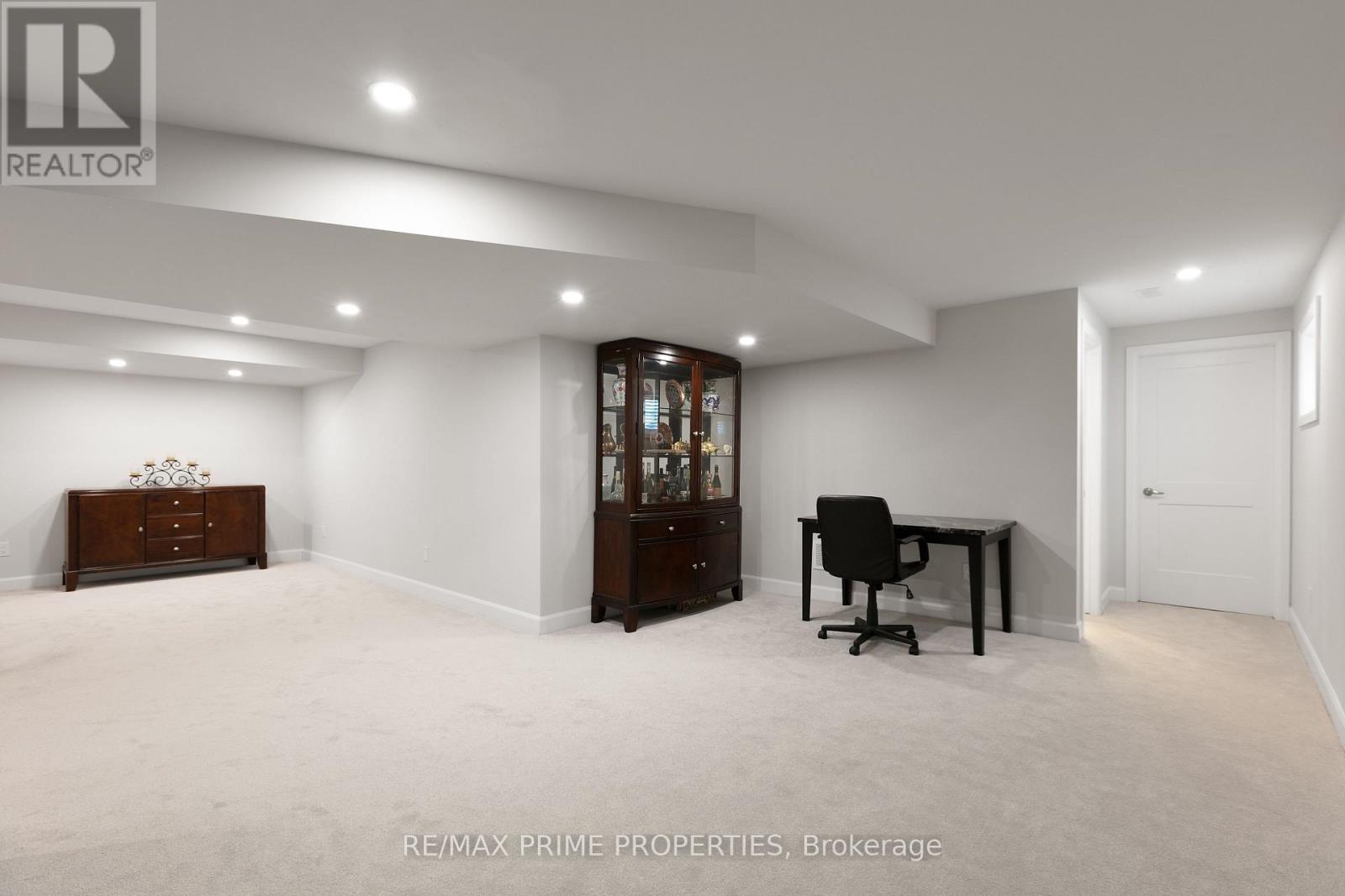 4 Bed, 4 Bath House for Sale in Ottawa – 820 MERCIER CRESCENT, Ottawa – MLS# X13761222 - Image 38