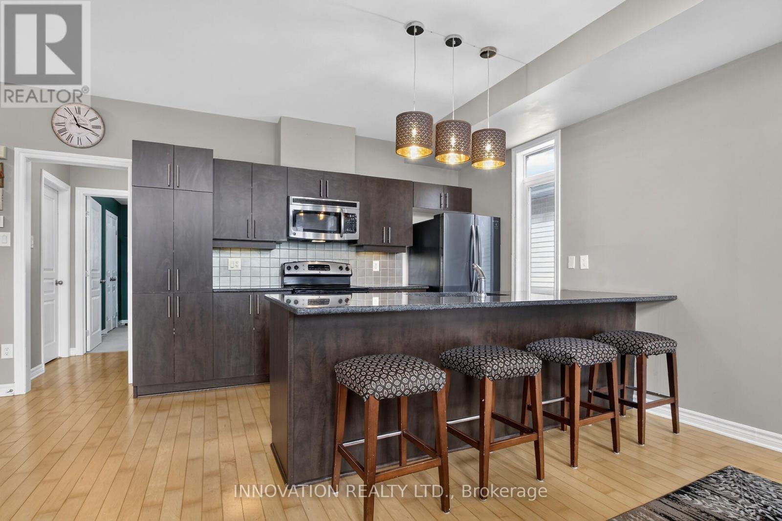 Breakfast Bar