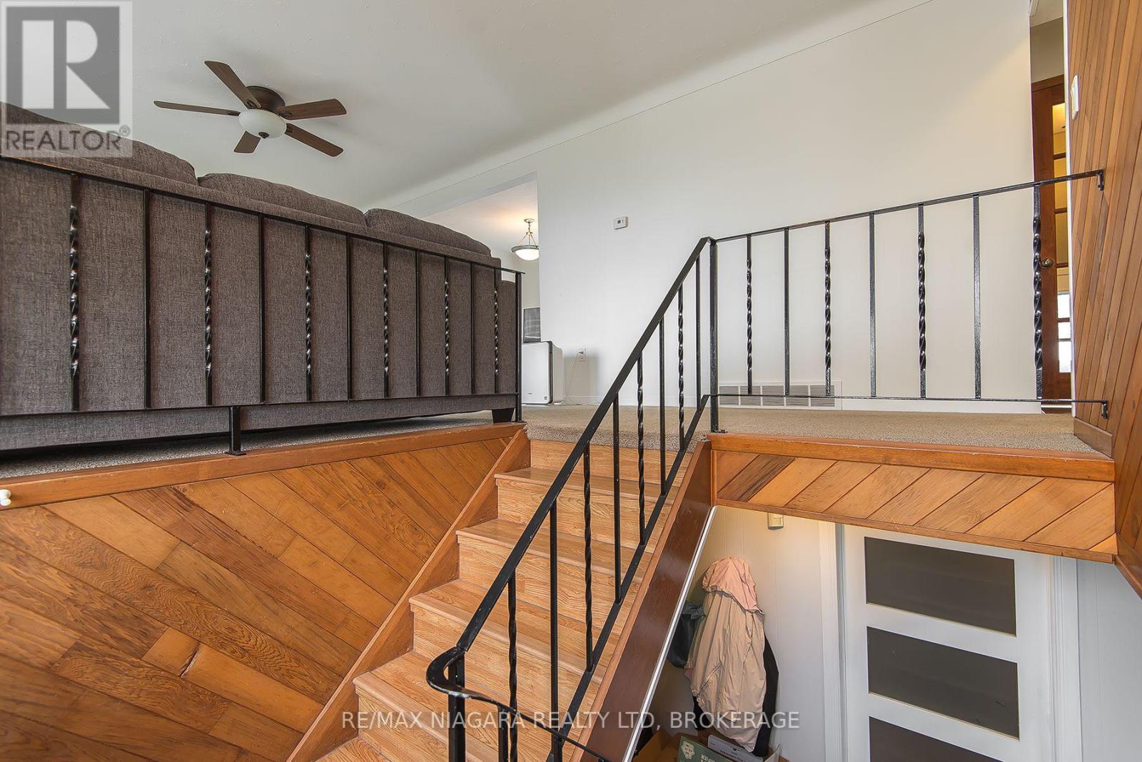 15 WINDSOR TERRACE, Port Colborne (Main Street) — photo 4