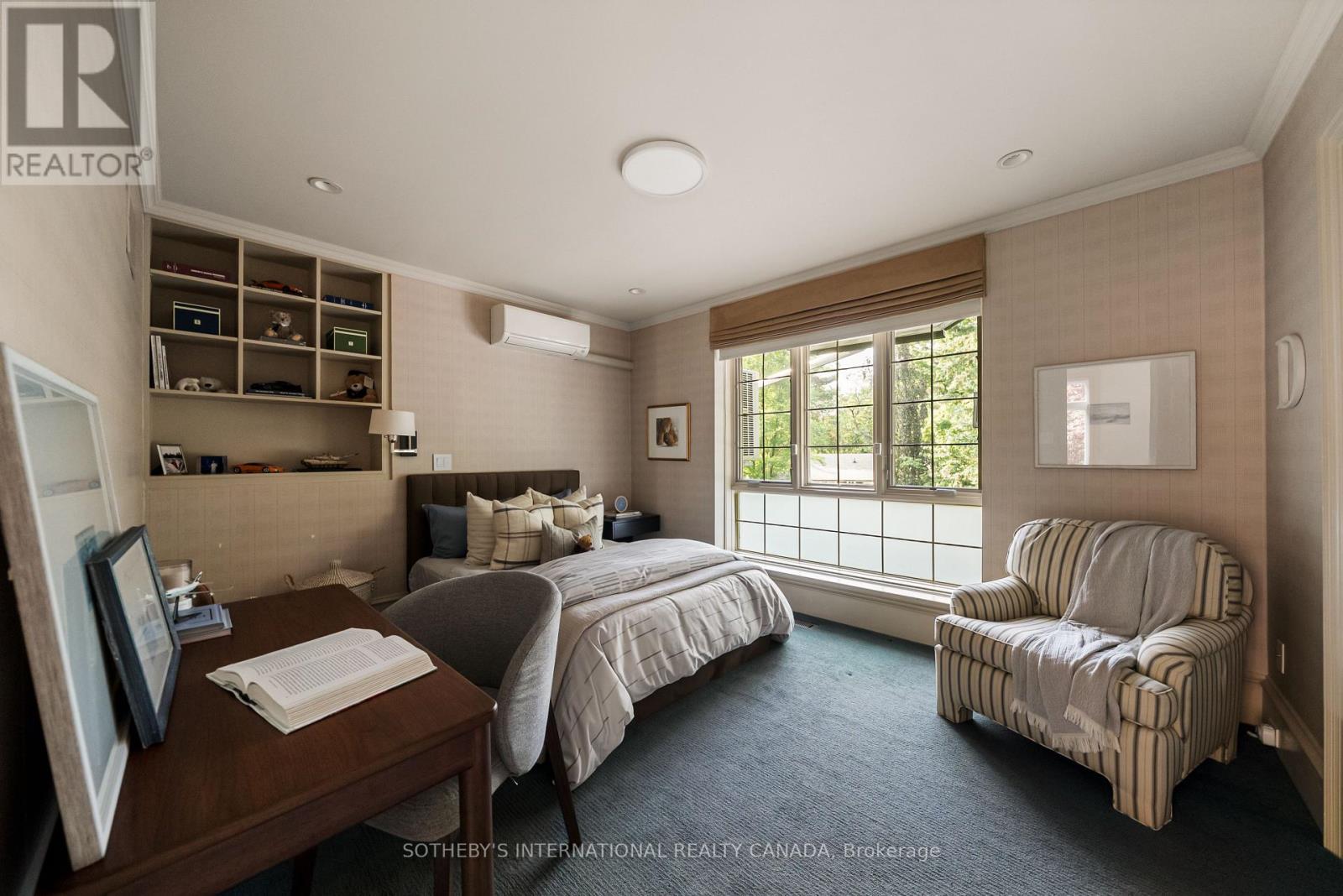 12 FOREST GLEN CRESCENT - Image 32