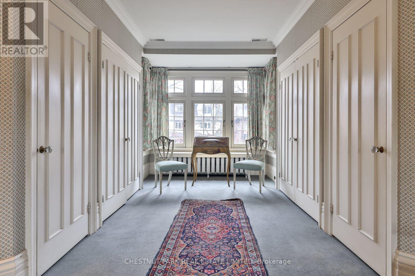 127 ROXBOROUGH DRIVE - 25