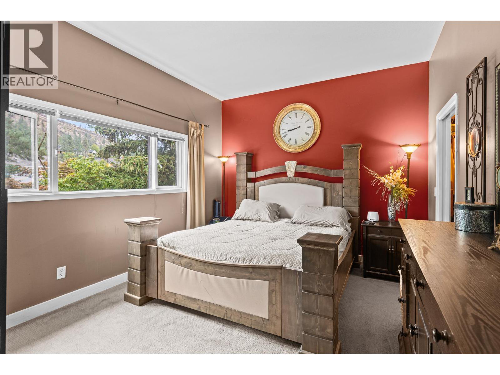  1849 Portland Place, Kelowna