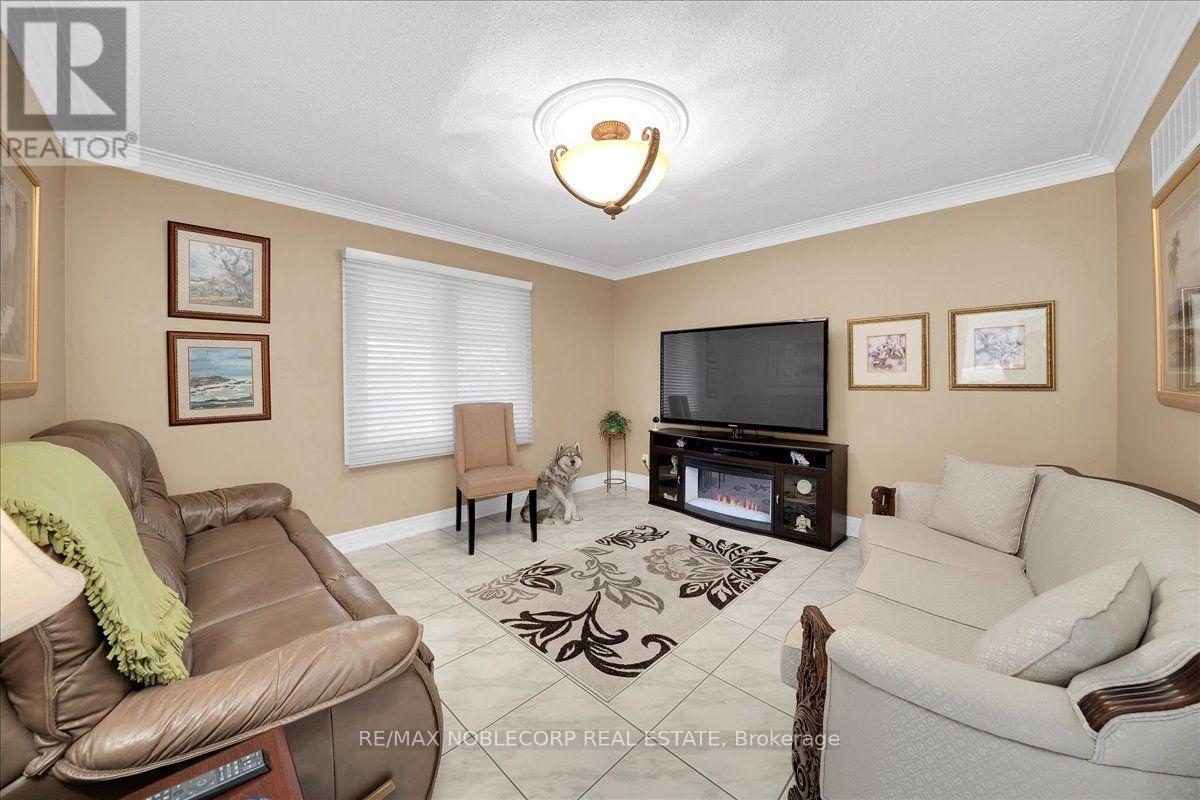 109 WIGWOSS DRIVE - 20