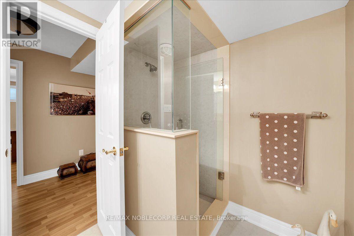 109 WIGWOSS DRIVE - Image 44