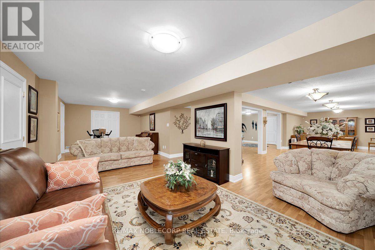 109 WIGWOSS DRIVE - Image 45