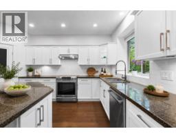 36 Maple Court, Port Moody, BC V3H5M8 Photo 18