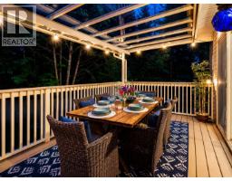 36 Maple Court, Port Moody, BC V3H5M8 Photo 7