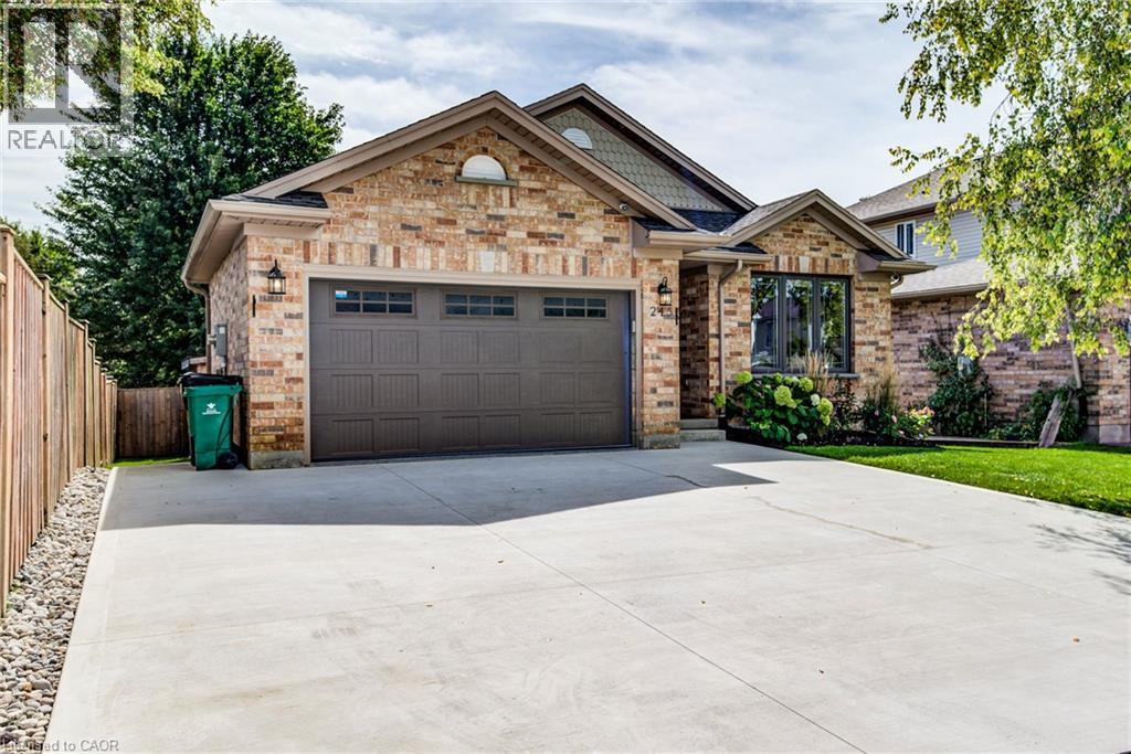 245 SCHNELLER Drive — photo 2