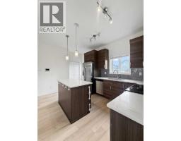 354 Mildred Dobbs Boulevard N - photo 3