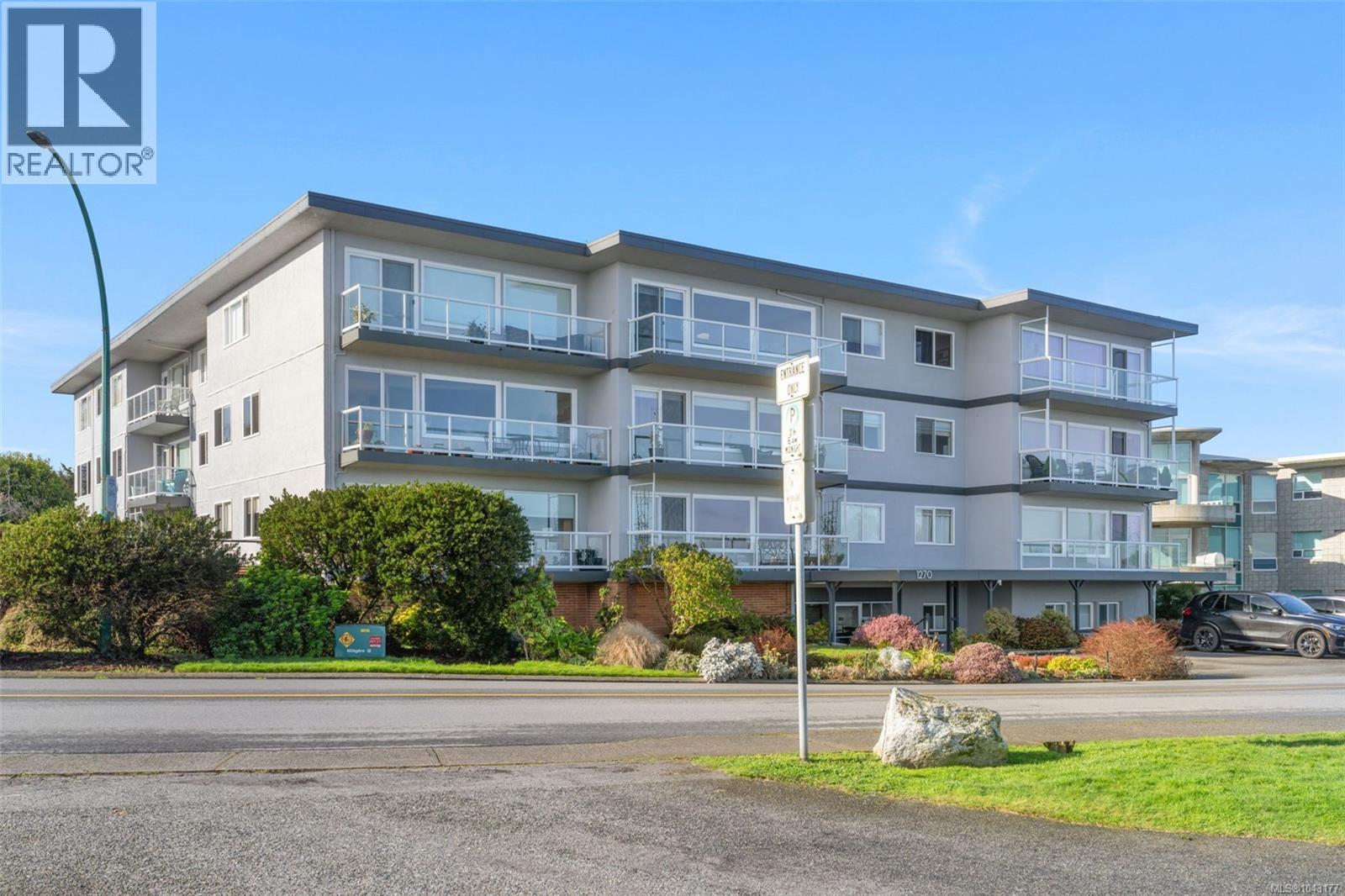 305 1270 Beach Dr, Oak Bay