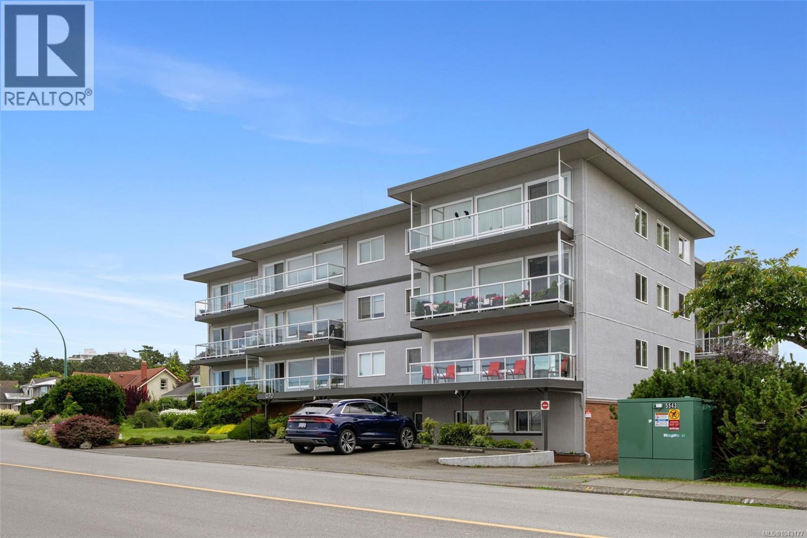 305 1270 Beach Dr, Oak Bay