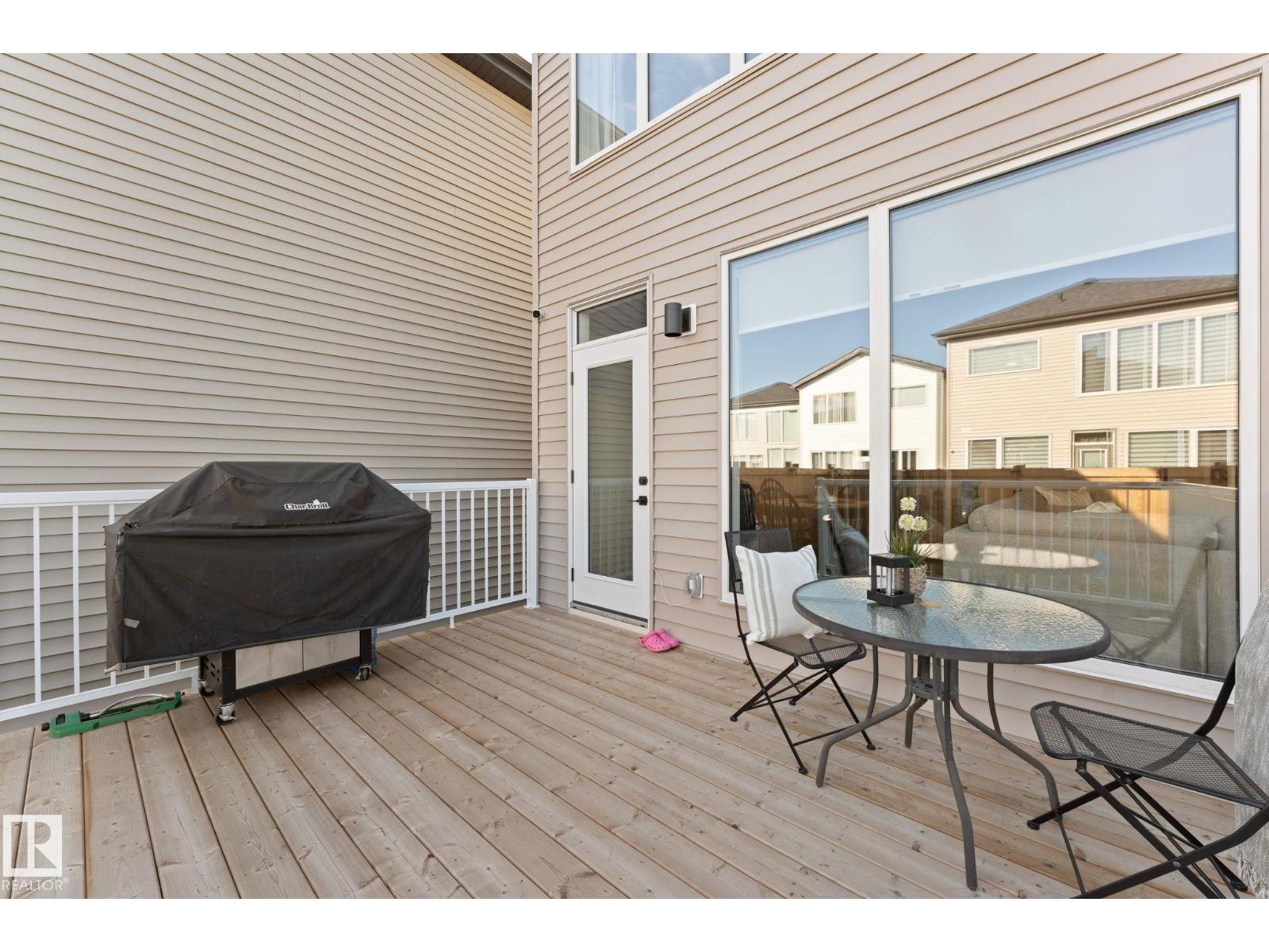 17355 99 ST NW - 53