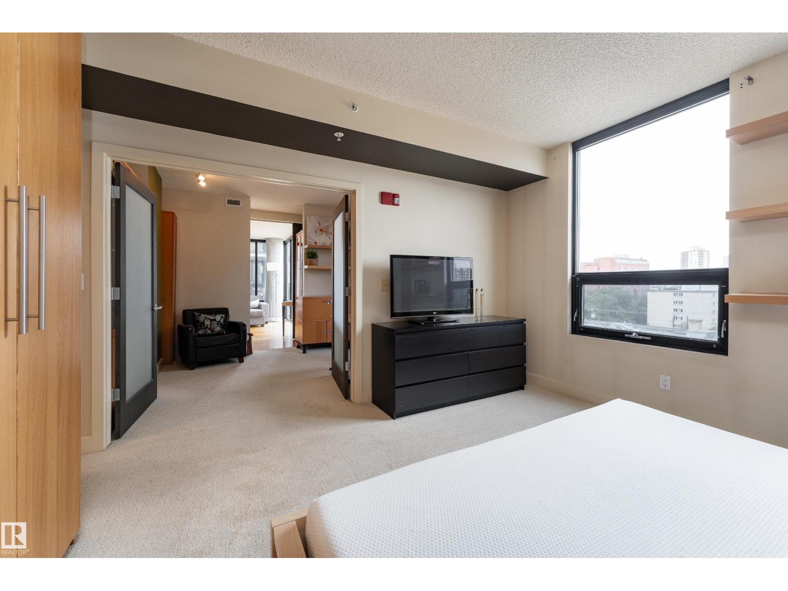 #602 10028 119 ST NW - 23