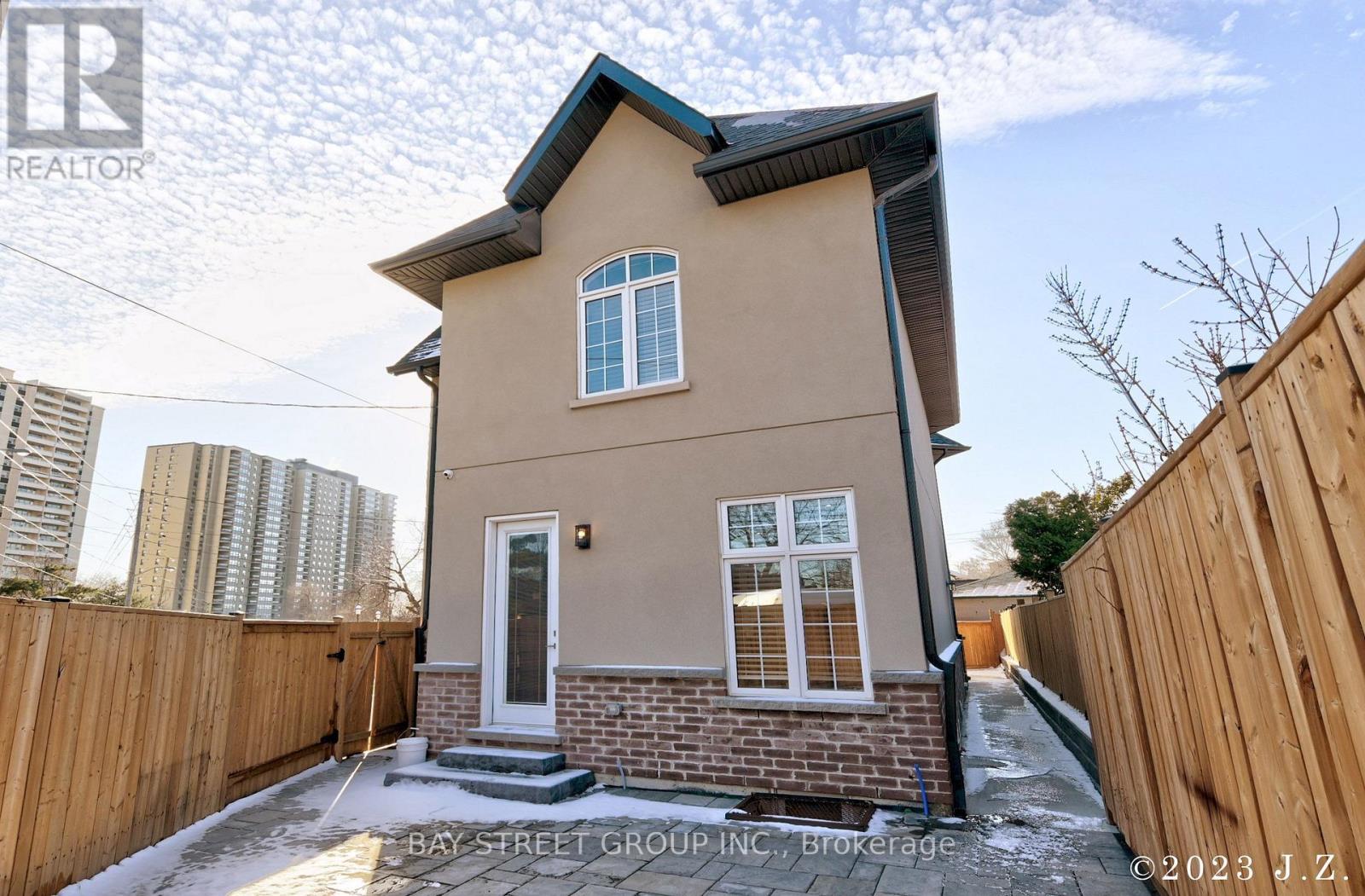 60 EMMETT AVENUE - Image 26