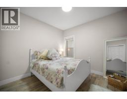4986 Inman Avenue, Burnaby, BC V5G2Y6 Photo 14