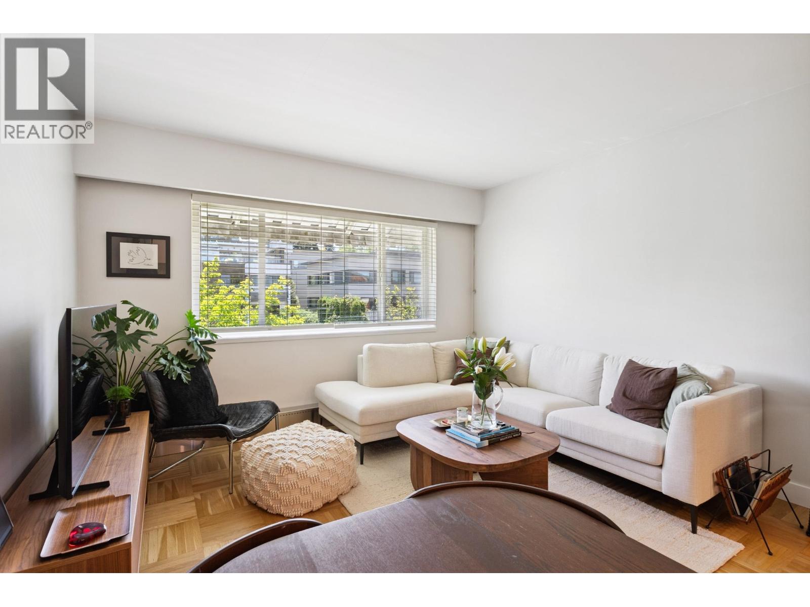 303 2469 CORNWALL AVENUE, Vancouver — photo 4