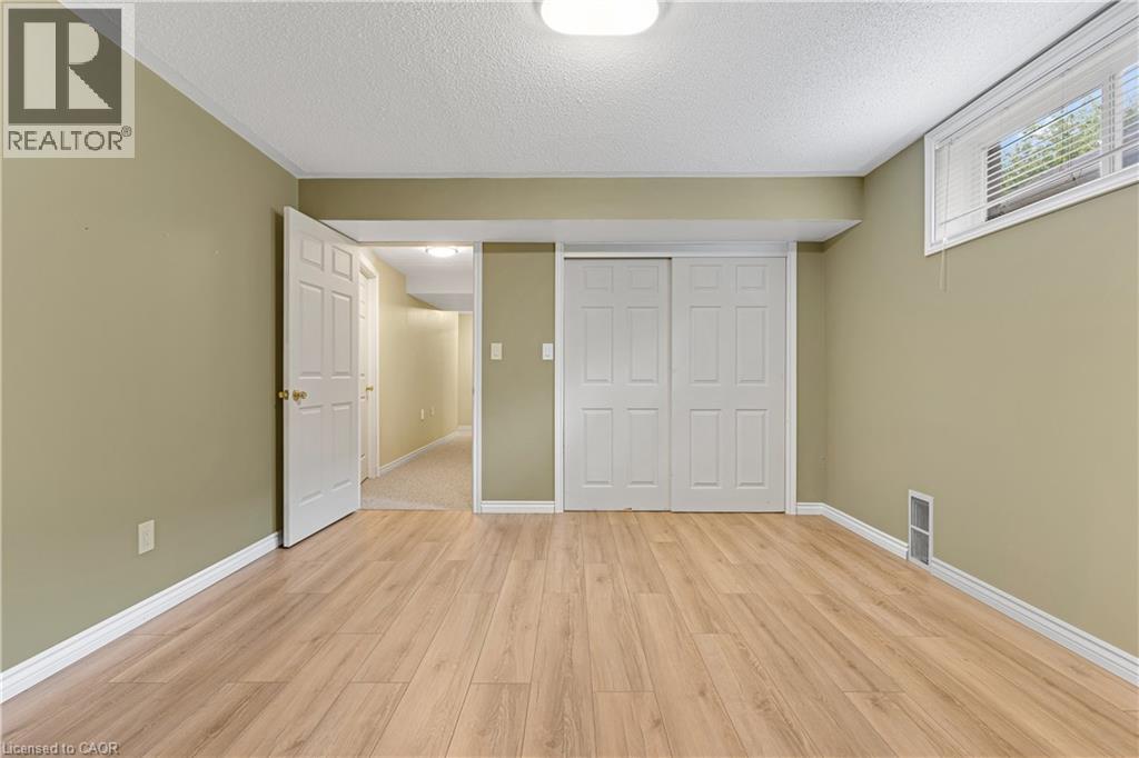 372 GATESTONE Boulevard - Image 33